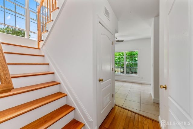 9 Perry L Drew Place, Hightstown, NJ 08520
