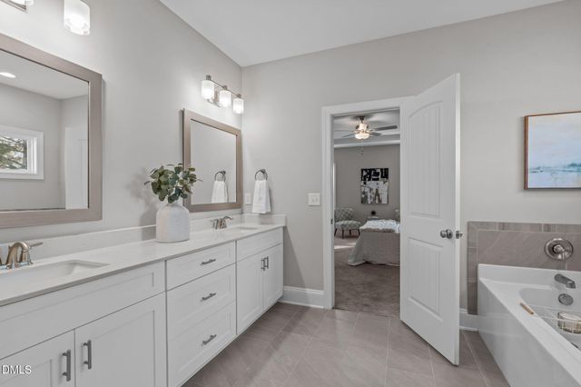 37 W Cannalily Lane, Clayton, NC 27520