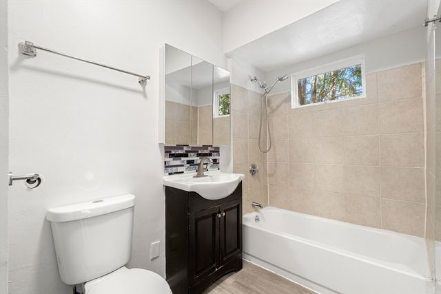 240 Montaup Street, Fall River, MA 02724