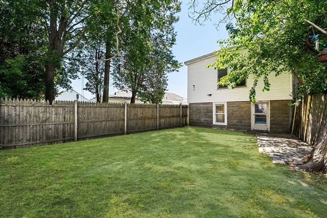 240 Montaup Street, Fall River, MA 02724