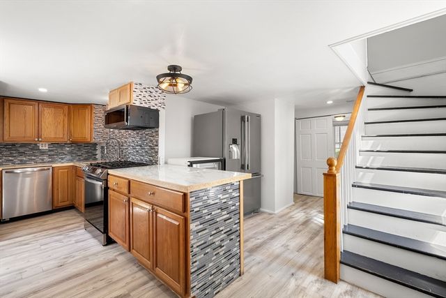 240 Montaup Street, Fall River, MA 02724