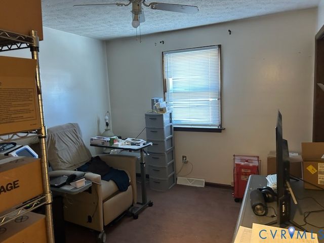 16111 Happy Hill Rd, Chester, VA 23834