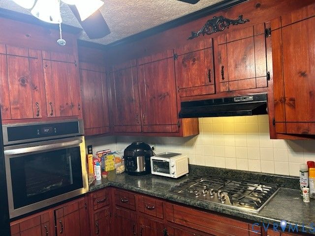 16111 Happy Hill Rd, Chester, VA 23834