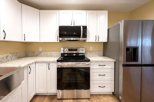 10201 N 99TH Avenue 165, Peoria, AZ 85345