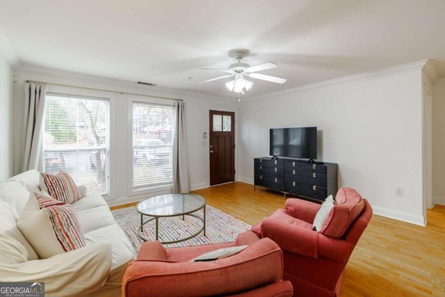 490 Barnett Shoals Road 207, Athens, GA 30605