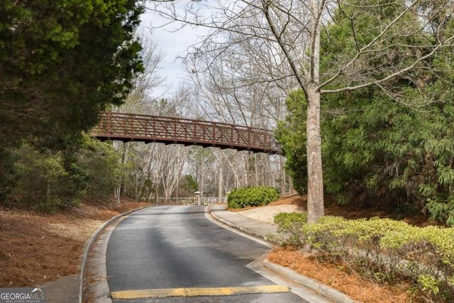 490 Barnett Shoals Road 207, Athens, GA 30605