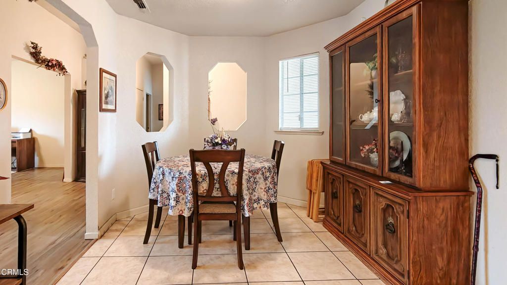 Image 9 of property listing at 2751 Sierra Madre Court, Selma, CA 93662