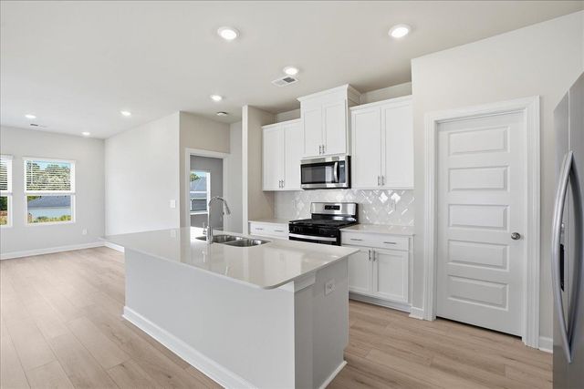 710 Parry Court, Woodruff, SC 29388