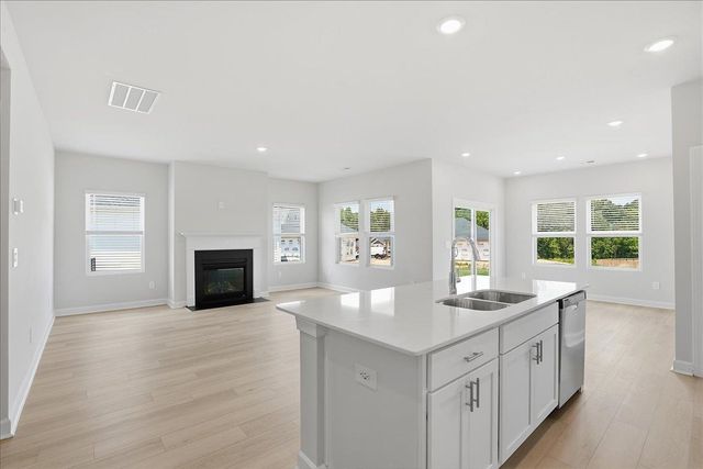710 Parry Court, Woodruff, SC 29388
