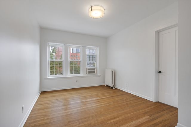 4310 N Clarendon Avenue 1021, Chicago, IL 60613