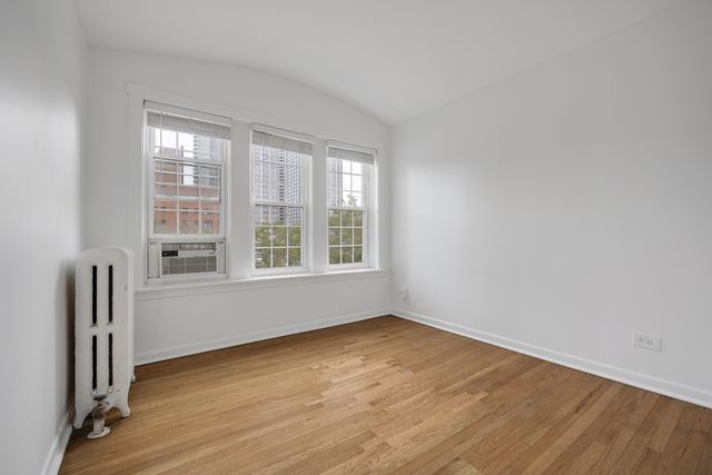 4310 N Clarendon Avenue 1021, Chicago, IL 60613