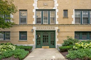 4310 N Clarendon Avenue 1021, Chicago, IL 60613