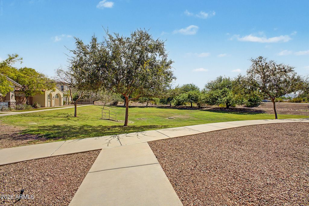 9446 S 34TH Lane, Laveen, AZ 85339 — photo 3