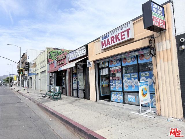 904 N Western Avenue, Los Angeles, CA 90029