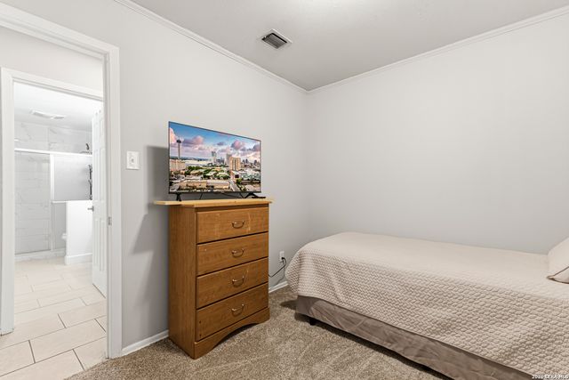 10910 Wayward, San Antonio, TX 78217