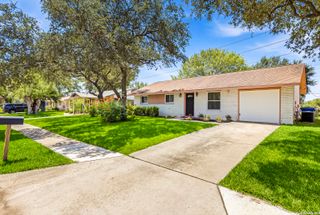 10910 Wayward, San Antonio, TX 78217
