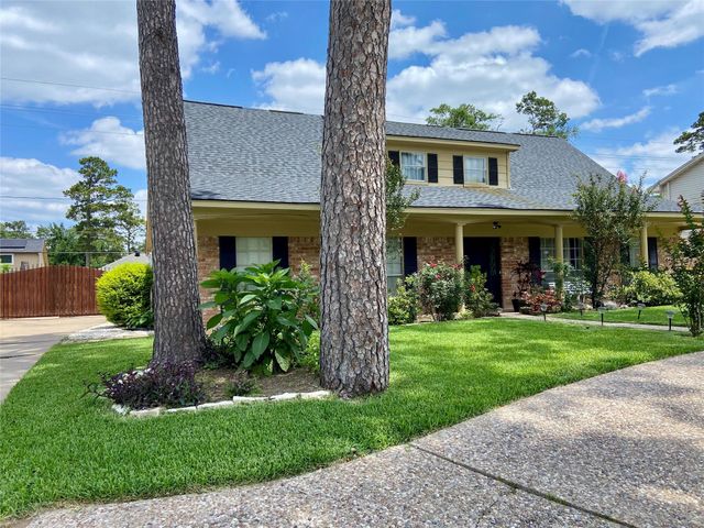 15010 Falling Creek Drive, Houston, TX 77068