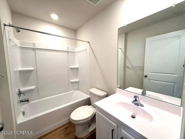 106 Clinton Street, Sicklerville, NJ 08081