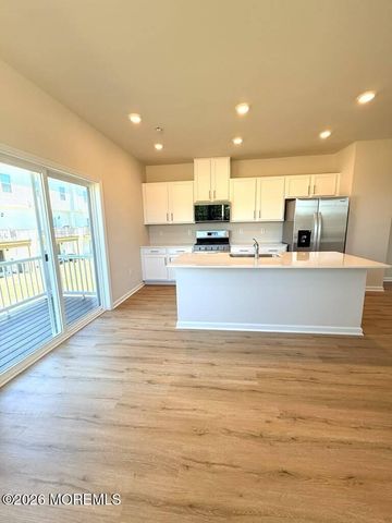 106 Clinton Street, Sicklerville, NJ 08081