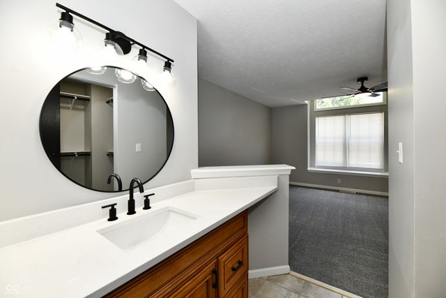 4608 Stansbury Lane, Indianapolis, IN 46254
