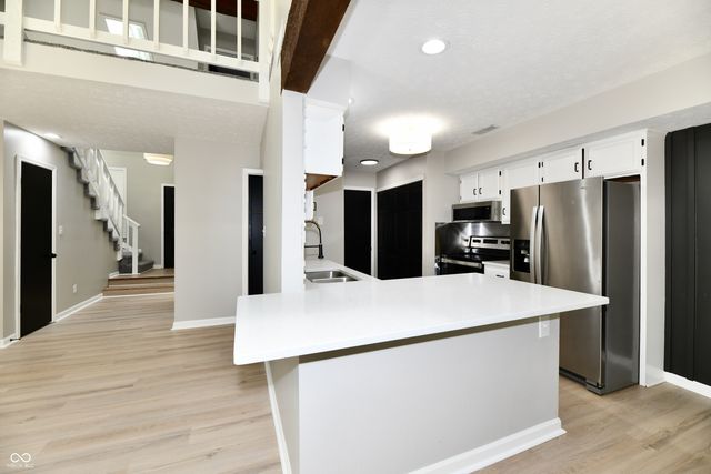 4608 Stansbury Lane, Indianapolis, IN 46254