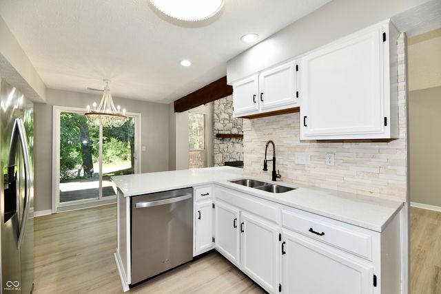 4608 Stansbury Lane, Indianapolis, IN 46254