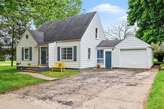 3558 Dover Street, Dexter, MI 48130