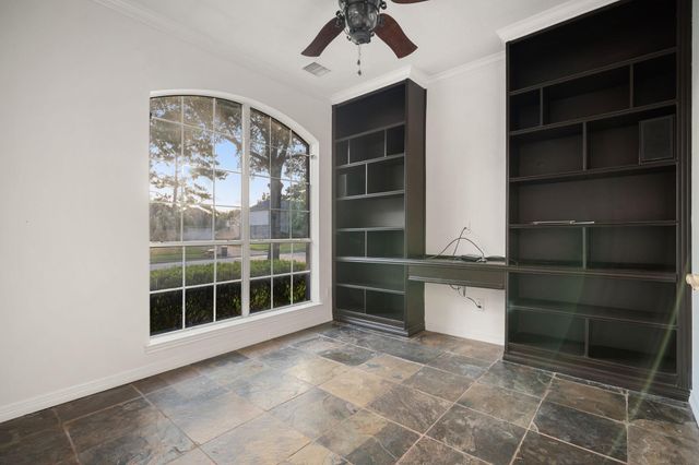 310 Cedar Lake Drive, League City, TX 77573