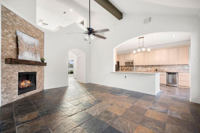 310 Cedar Lake Drive, League City, TX 77573