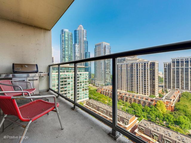 100 E 14th Street 1502, Chicago, IL 60605