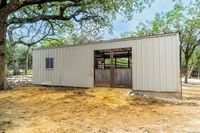 4748 TANGLEWOOD TRL, Spring Branch, TX 78070