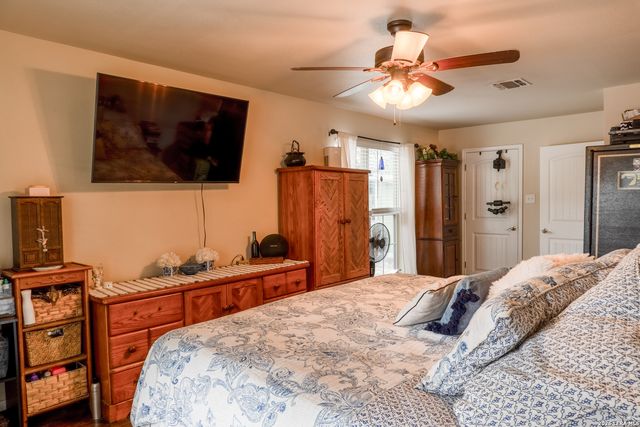4748 TANGLEWOOD TRL, Spring Branch, TX 78070