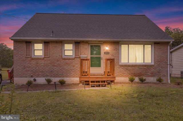 1013 GLASGOW ST, Pottstown, PA 19464