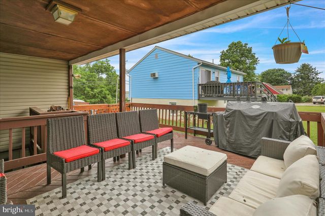 1013 GLASGOW ST, Pottstown, PA 19464