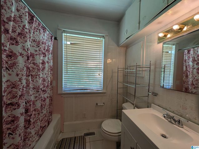24 W GLADE ROAD, Anniston, AL 36206