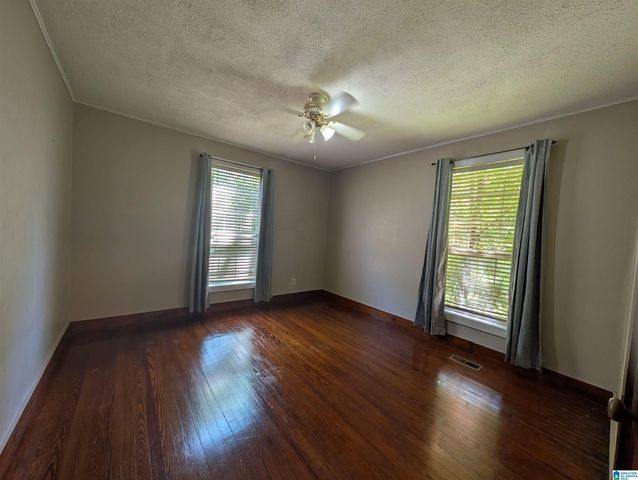 24 W GLADE ROAD, Anniston, AL 36206