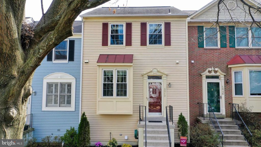 5948 WILD BROOK CT, Centreville, VA 20121