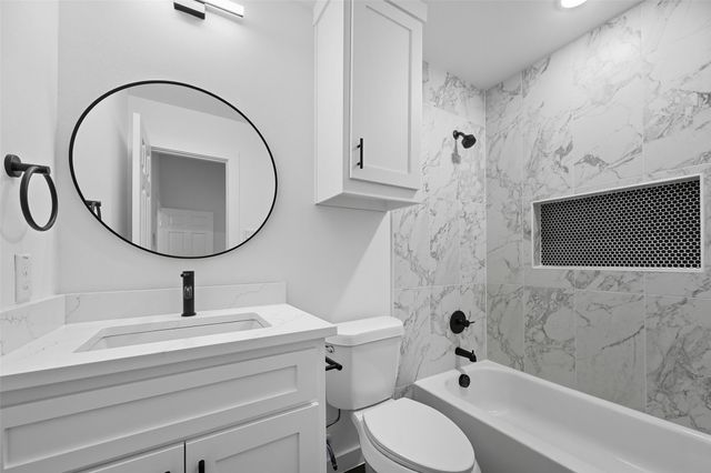 1315 Oneal Street A, Commerce, TX 75428