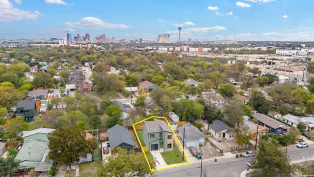 235 Oelkers, San Antonio, TX 78204