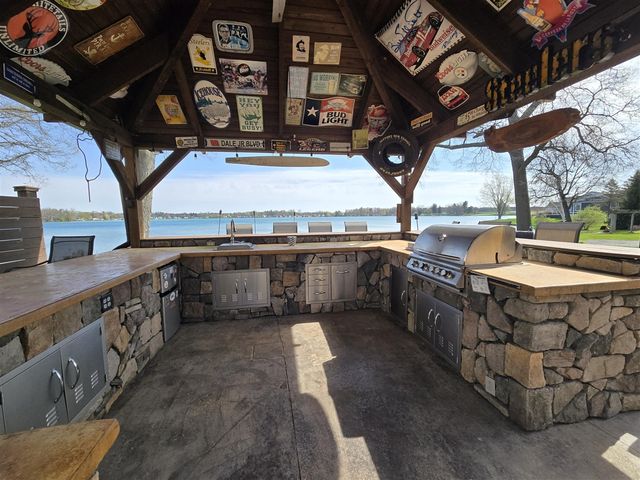 1720 Little Drive, Horton, MI 49246