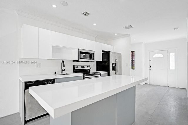 7783 SW 94th Ln 7783, Miami, FL 33156