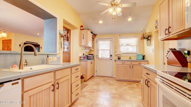 36 Willow Street, South Amboy, NJ 08879