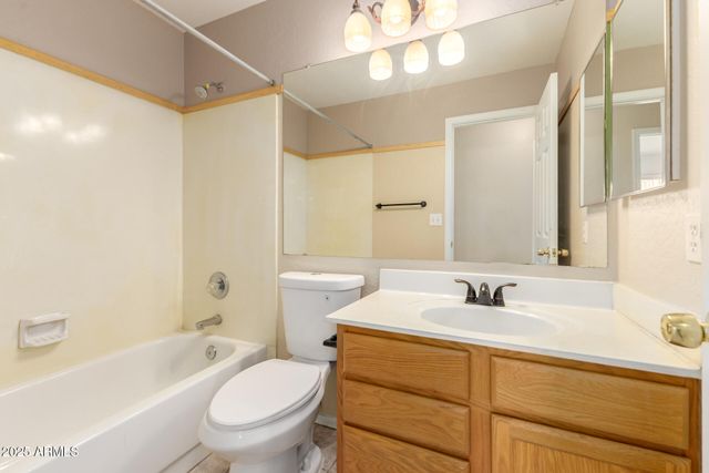 941 N BLACKBIRD Drive, Gilbert, AZ 85234