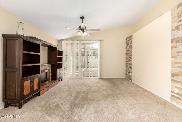 941 N BLACKBIRD Drive, Gilbert, AZ 85234