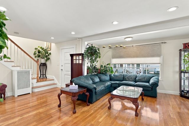 7 Geneva Avenue, Lynn, MA 01905