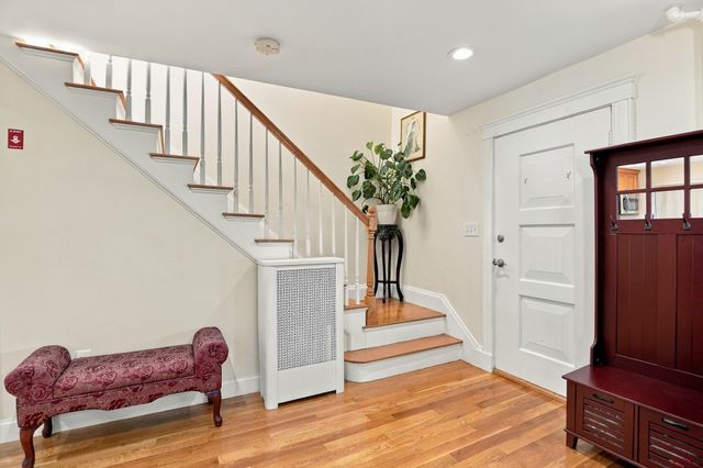 7 Geneva Avenue, Lynn, MA 01905