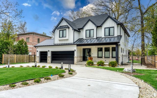 23388 N BIRCHWOOD Lane, Deerfield, IL 60015