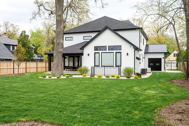 23388 N BIRCHWOOD Lane, Deerfield, IL 60015