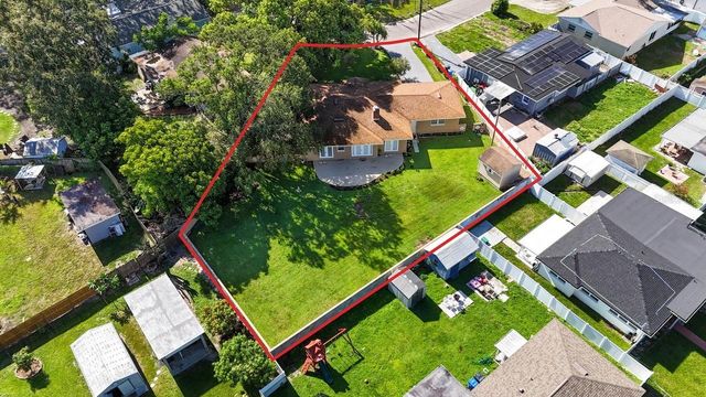 6410 FELICE AVENUE, Tampa, FL 33614