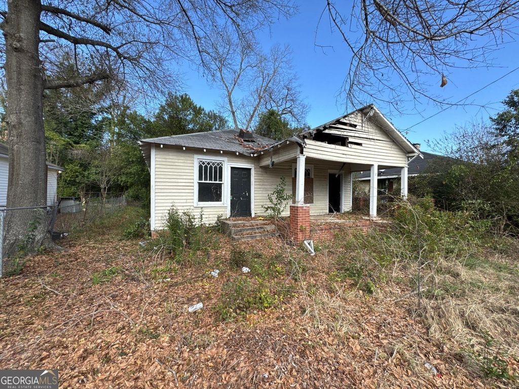 725 Saint James Avenue, Macon, GA 31206